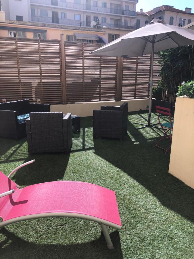 Superbe 2 Pieces Carre D'or Avec Grande Terrasse Appartamento *